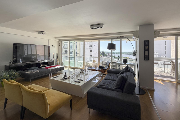 Departamento de 3 dormitorios con cochera doble y amenities en Parque España