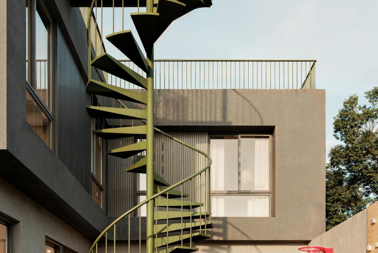 Departamento de pasillo en venta, Moreno y Mendoza