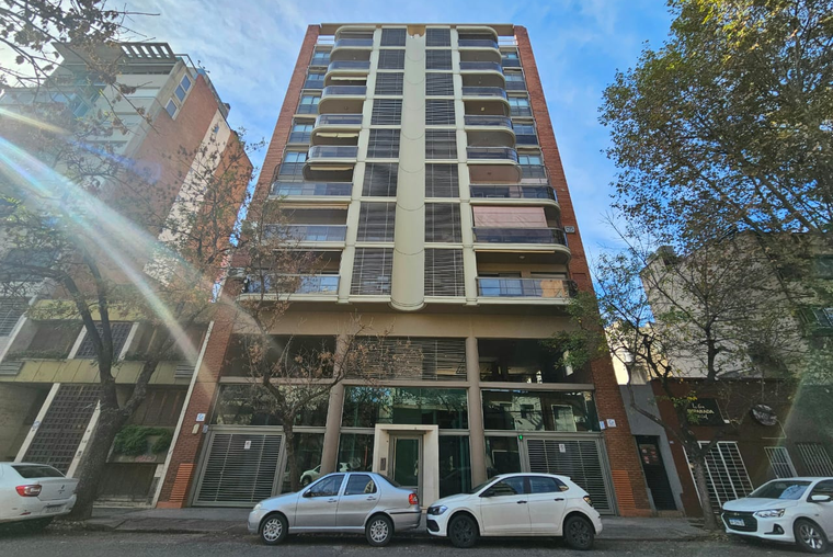 ATENCION MODERNO. Amenities. Amplísimo. Gran balcón. Alvear - Zeballos.