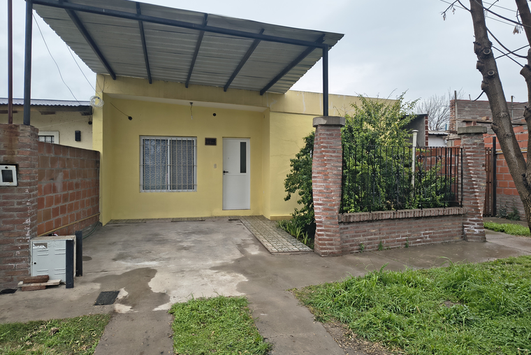 ALQUILER DE CASA 2 DORMITORIOS