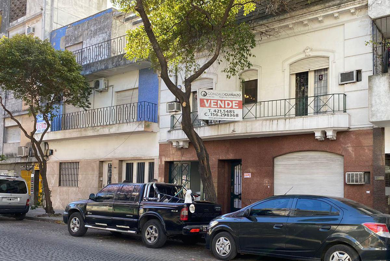 Casa de 3 dormitorios en venta con cochera en el Centro de Rosario