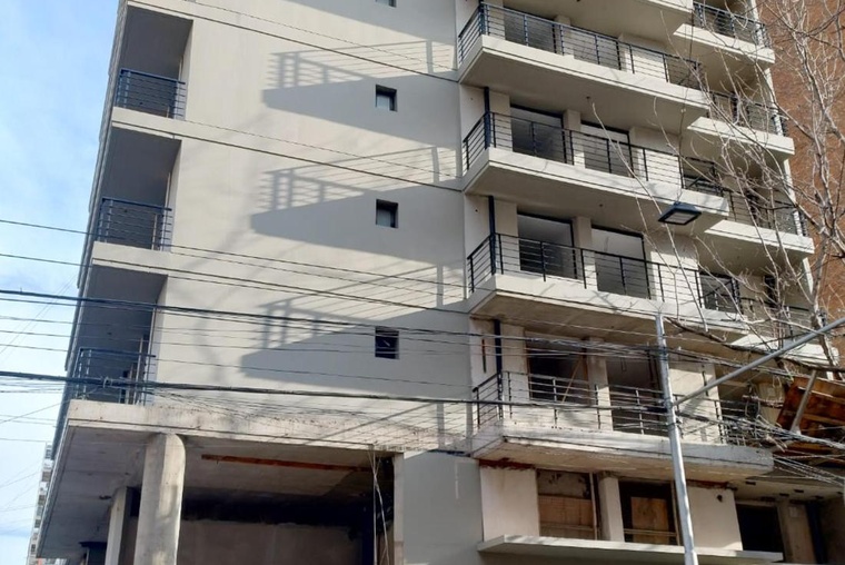 Departamento en venta, MENDOZA 2000