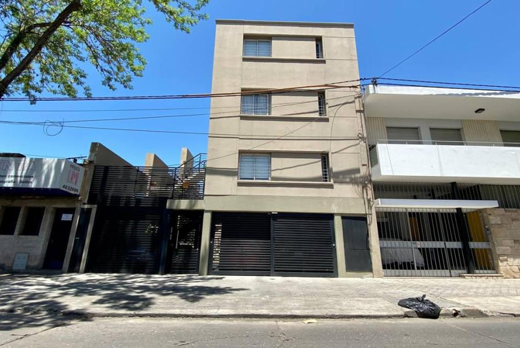 Departamento en venta, Andrade 900