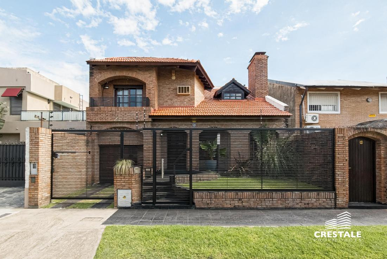 Casa en venta, La Florida - Ing. Luis Laporte  4200