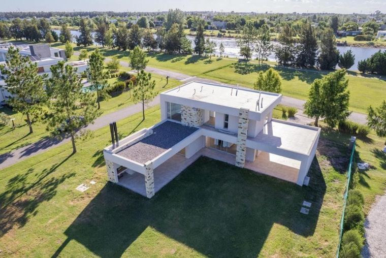 Casa en venta, Puerto Roldán