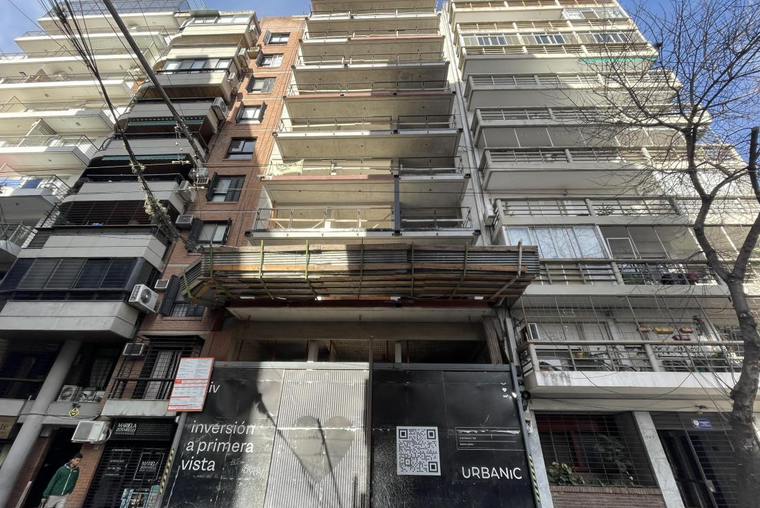 Departamento en venta, 3 de Febrero y Colón