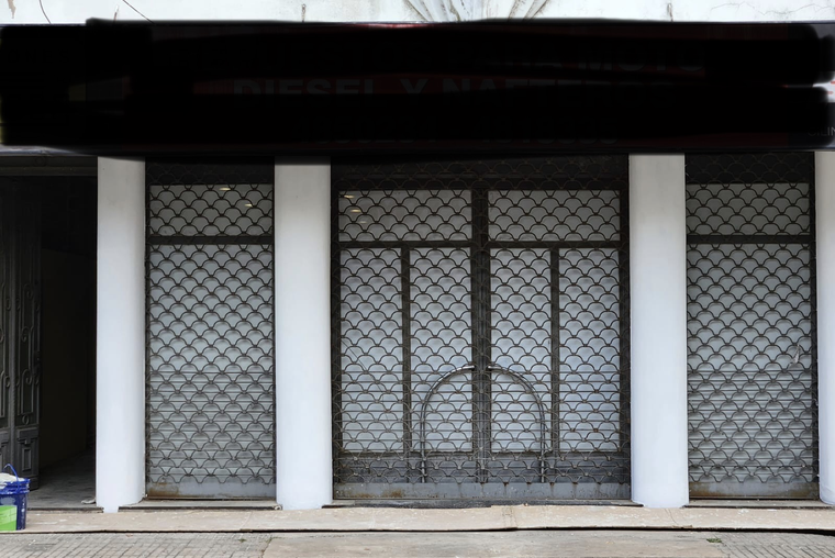 LOCAL COMERCIAL + DEPOSITO IMPECABLE