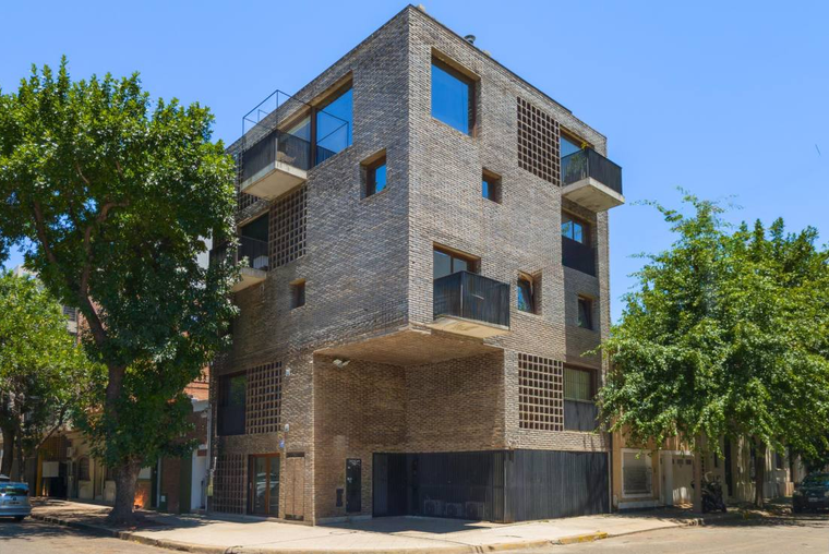 Departamento en venta, Suipacha y Brown