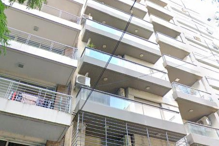 A pasos del Río - Ventilación cruzada - Escritura