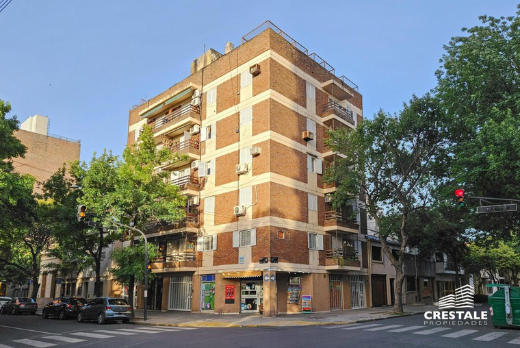 Local en venta, Maipu 2400