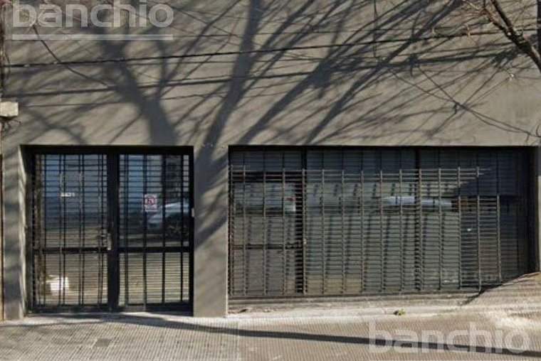 Lima 800. Local por Eva Perón 260 m2. Galpón 525 m2. Terreno baldío 240 m2.