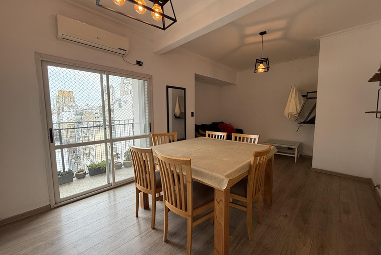 DEPARTAMENTO DE 2 DORMITORIOS VENTA SEMIPISO  CENTRO ROSARIO
