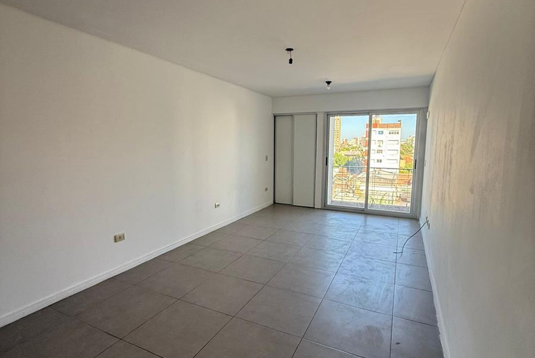 Monoambiente con amenities. Republica de la sexta