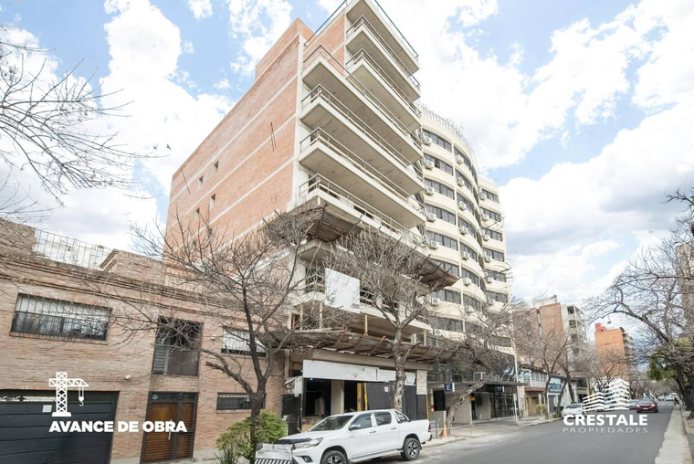 Departamento en venta, Alvear y Urquiza
