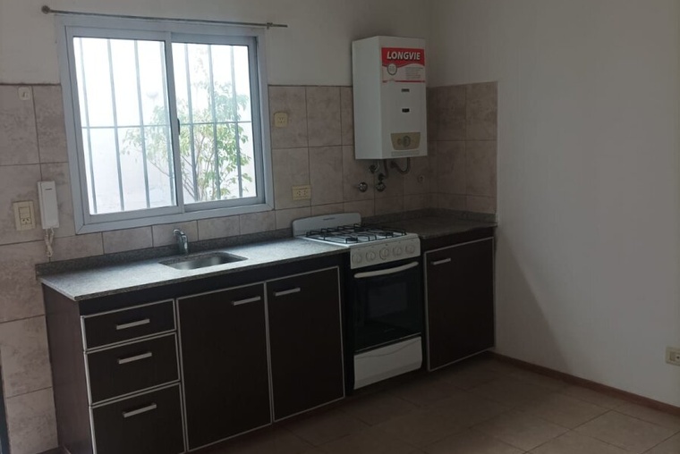 26 DE AGOSTO - DUPLEX - 1 DORMITORIO