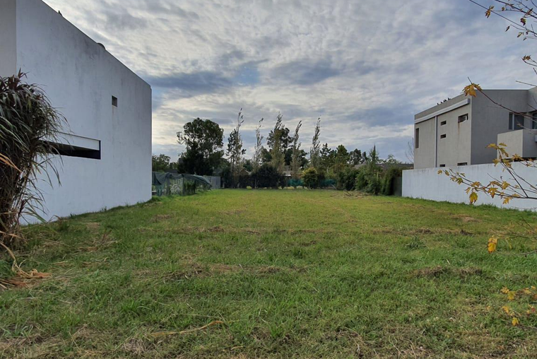 Terreno en venta Funes Los morros