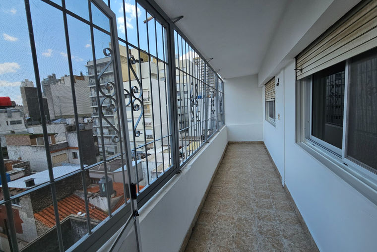 ATENCION EXTERNO. Tucumán - Corrientes. Balcón. Living comedor. Cocina comedor. Lavadero. Remodelo.