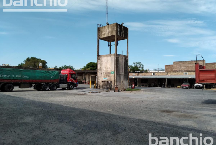 Pte. Roca 3000. Doble ingreso. Oficinas. Depósito. Baños. Vestuarios. Amplia playa maniobras.
