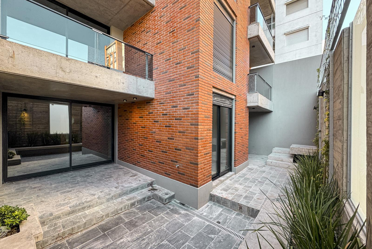 Departamentos de 1, 2 y 3 dormitorios con amplios balcones y amenities