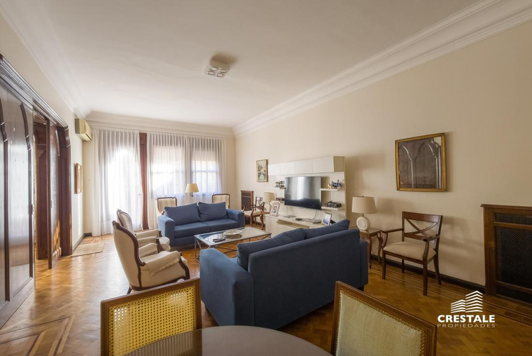 Casa en venta, Urquiza y Sarmiento