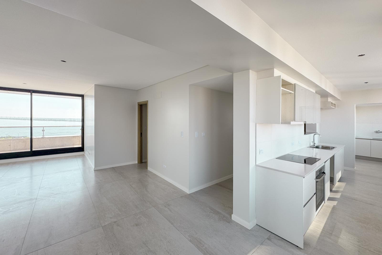 Departamento de 2 dormitorios con vista al río y amenities en Alberdi
