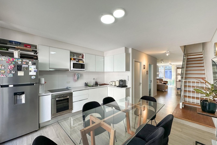 Casa de 2 dormitorios más escritorio, patio con parrillero y amenities