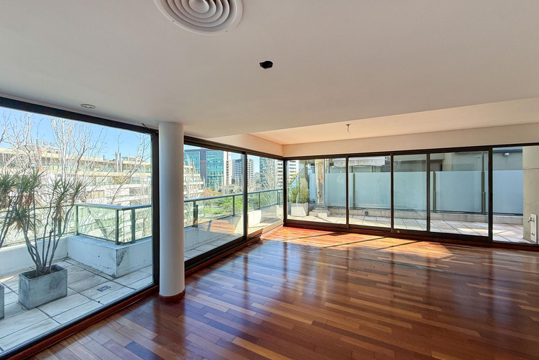 Departamento Duplex de 3 dormitorios con terraza exclusiva y amenities