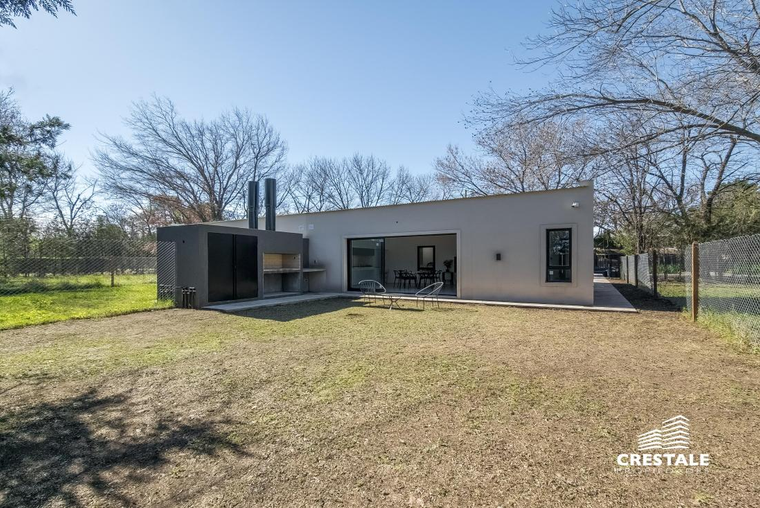 Casa en venta, Maiztegui y Gobernador Vera