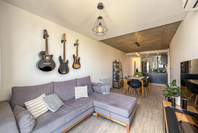 Departamento de 2 dormitorios con terraza exclusiva, cochera opcional y amenities