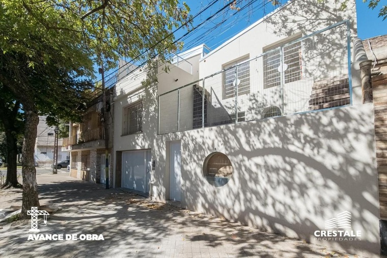 Casa en venta, Jujuy y Vera Mujica