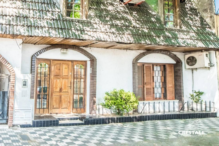 Casa en venta, ITUZAINGO Y CAFFERATA