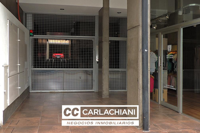 Cochera en venta Rosario Lourdes