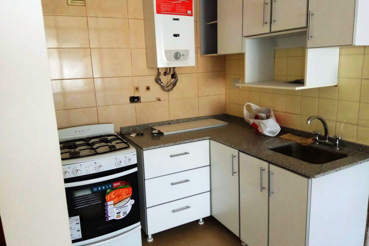 Departamento Centrico. Cocina reciclada