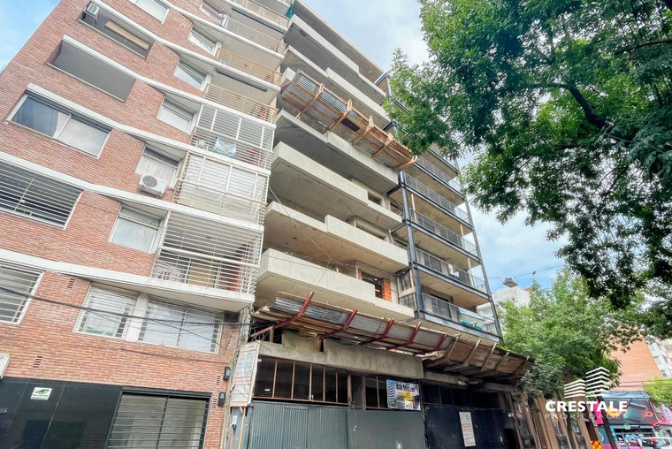 Departamento en venta, España 1300