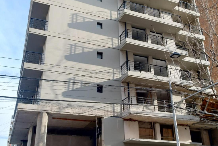 Departamento en venta, MENDOZA 2000