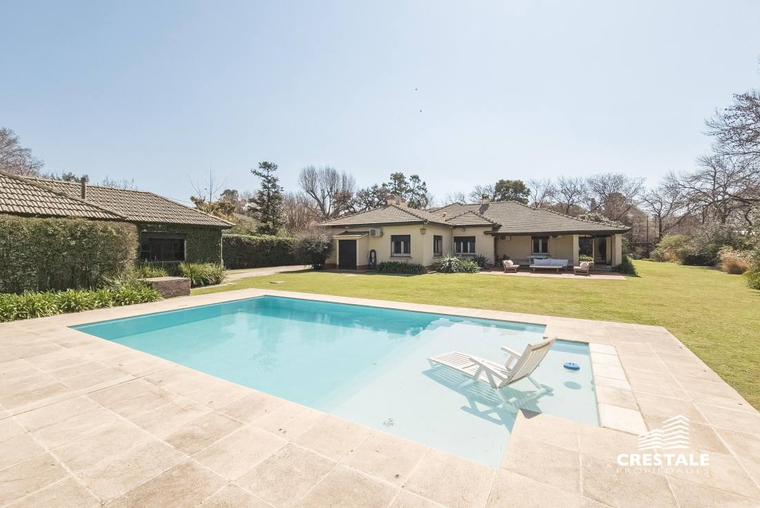 Casa en venta, Bv. Argentino 8400