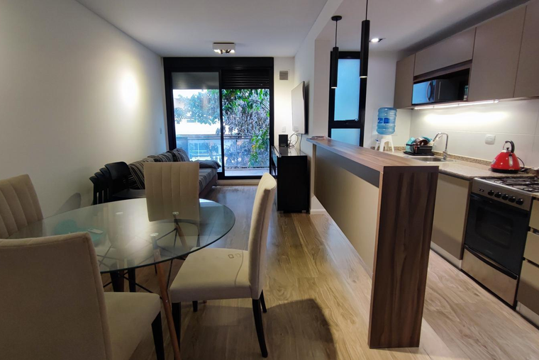 Departamento en venta 2 dormitorios Lourdes Rosario - Piso exclusivo - Balcón terraza