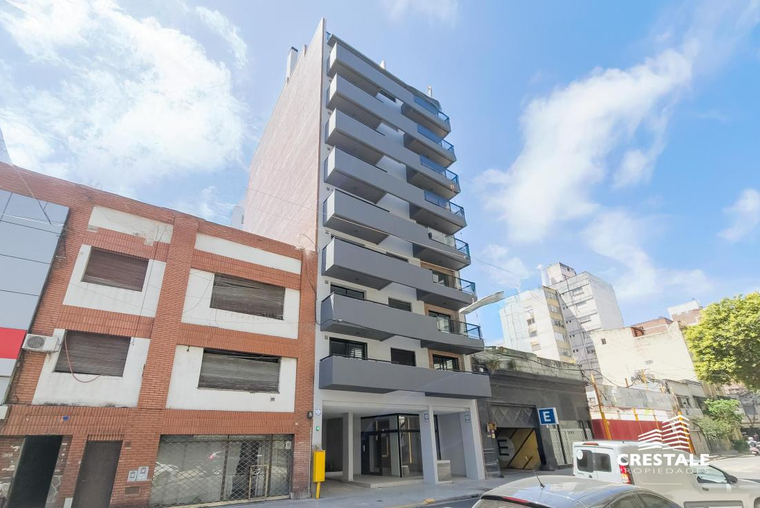 Departamento en venta, Sarmiento y Zeballos