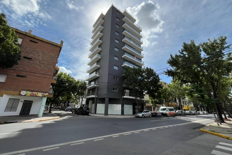 Departamento en venta, Cafferata y Mendoza