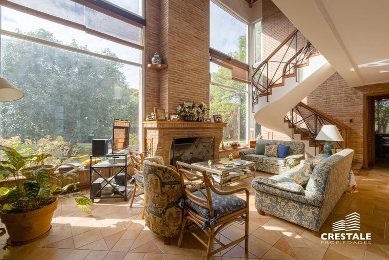 Casa en venta, Country Carlos Pellegrini