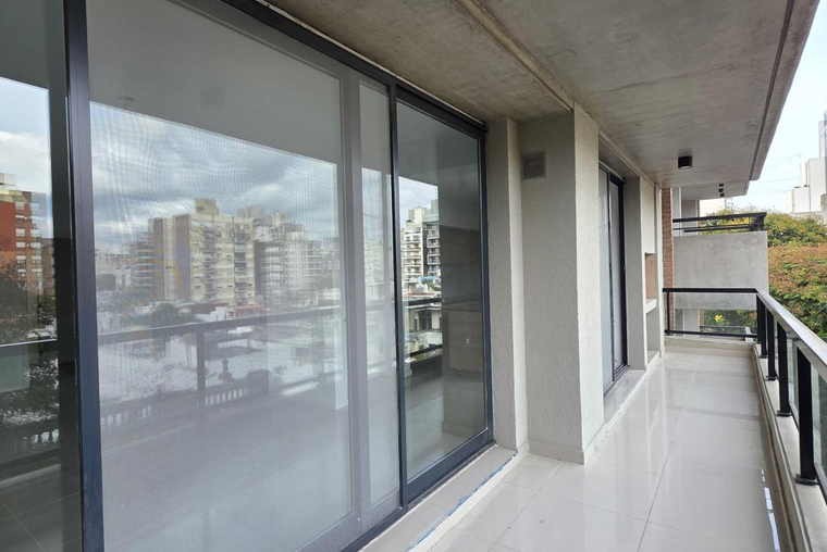 Departamento en venta, Dorrego y Catamarca