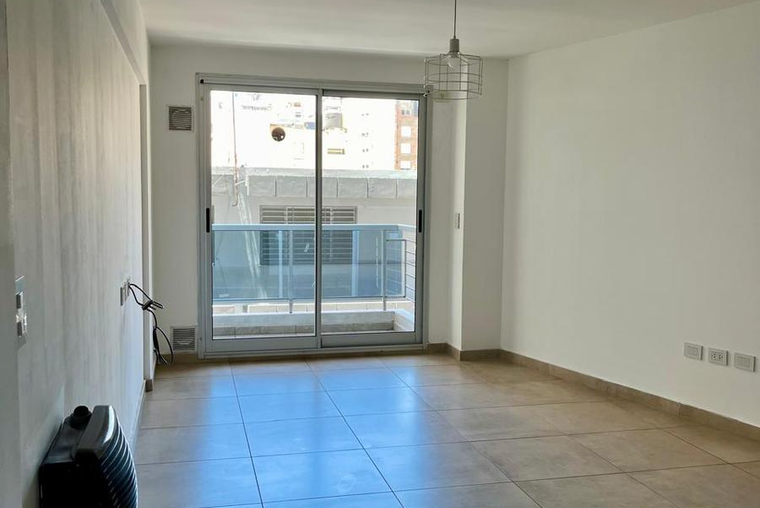 DEPARTAMENTO DE UN DORMITORIO VENTA SOLARIUM Y PARRILLA CENTRO ROSARIO