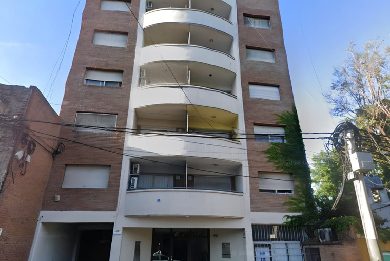 Catamarca 3100. Balcón. Externo.