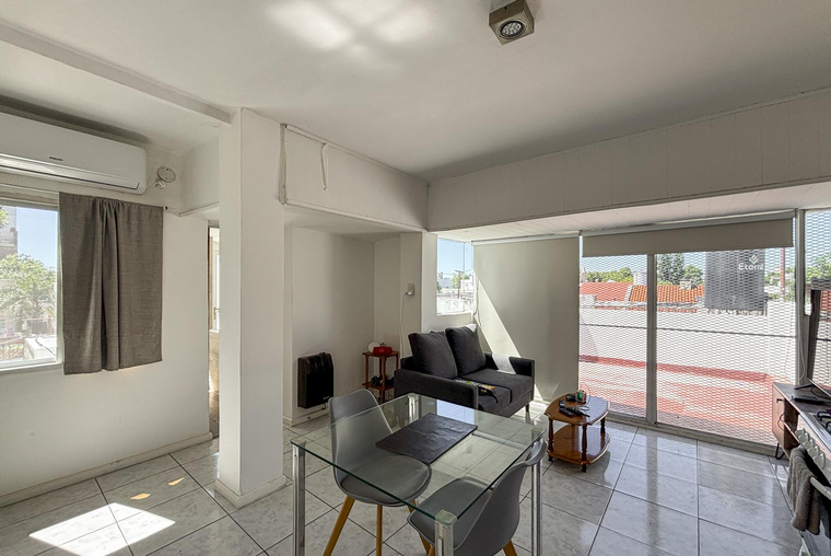 Departamento de 1 dormitorio con terraza exclusiva en Abasto