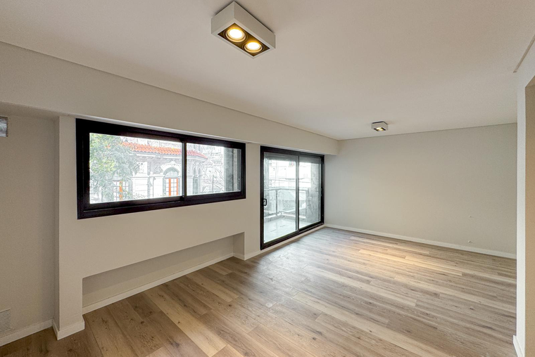 Departamento Duplex de 2 dormitorios con radiadores y quincho comun