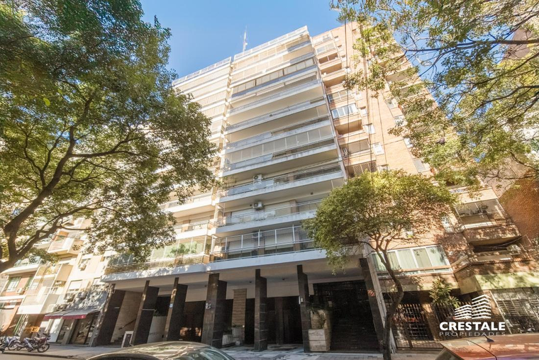 Departamento en venta, Rioja y Moreno