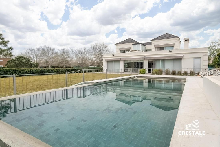 Casa en venta, Kentucky Club de Campo