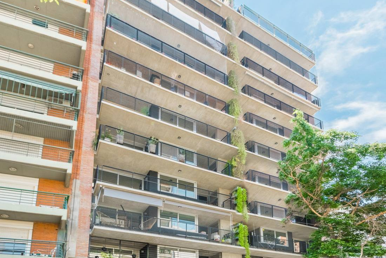 Departamento en venta, España y Jujuy