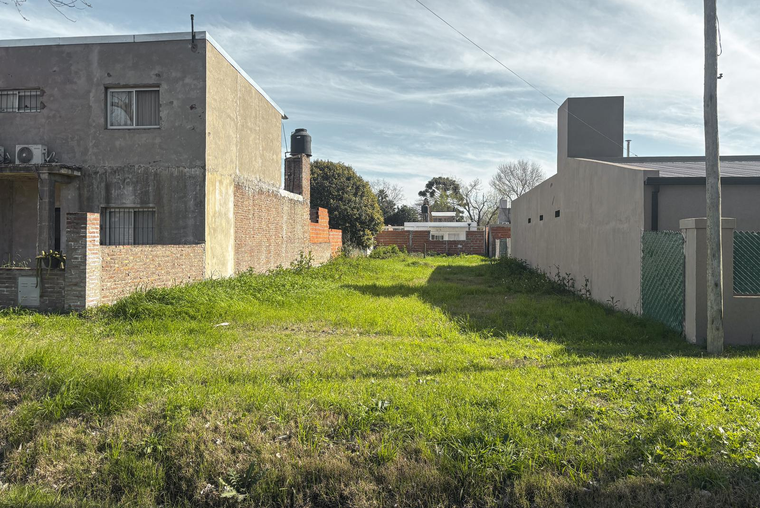 Terreno de 400m² en Barrio Abierto de Pueblo Esther