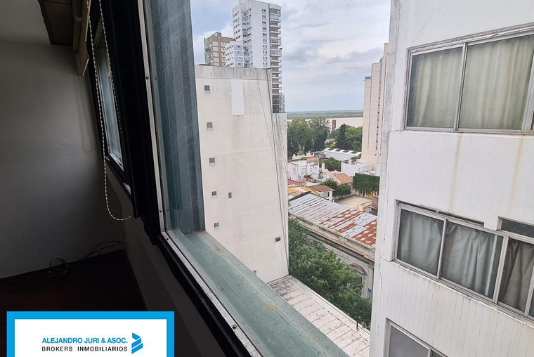 1 de Mayo 1068 - Departamento 1 Dormitorio Barrio Martin en Venta